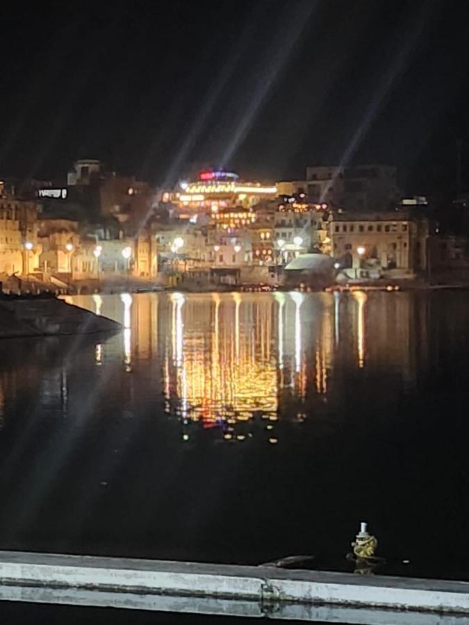 Hotel Nirvana Rooftop Pushkar Exterior photo