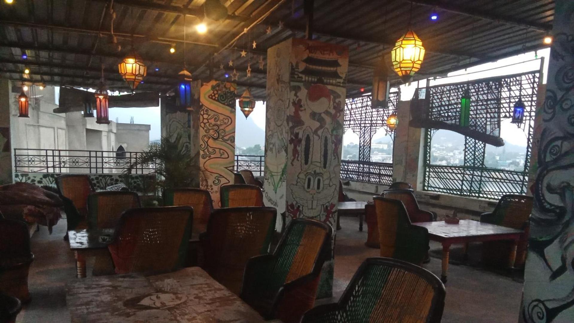 Hotel Nirvana Rooftop Pushkar Exterior photo